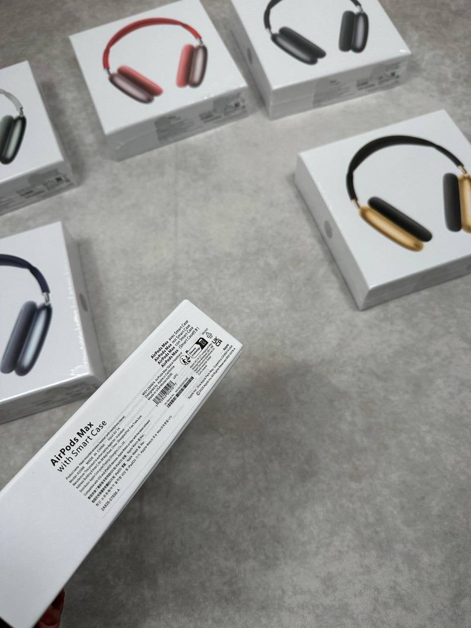 🍎🍏Headphones🍎🍏(No refunds but we accept in store credit)